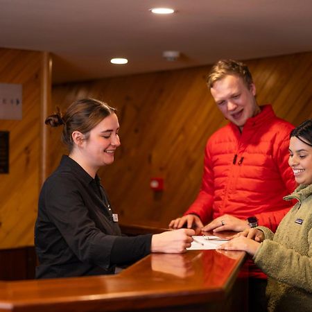 The Perisher Valley Hotel Eksteriør billede