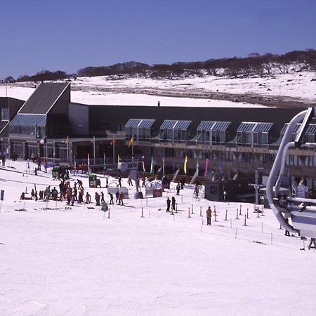 The Perisher Valley Hotel Eksteriør billede