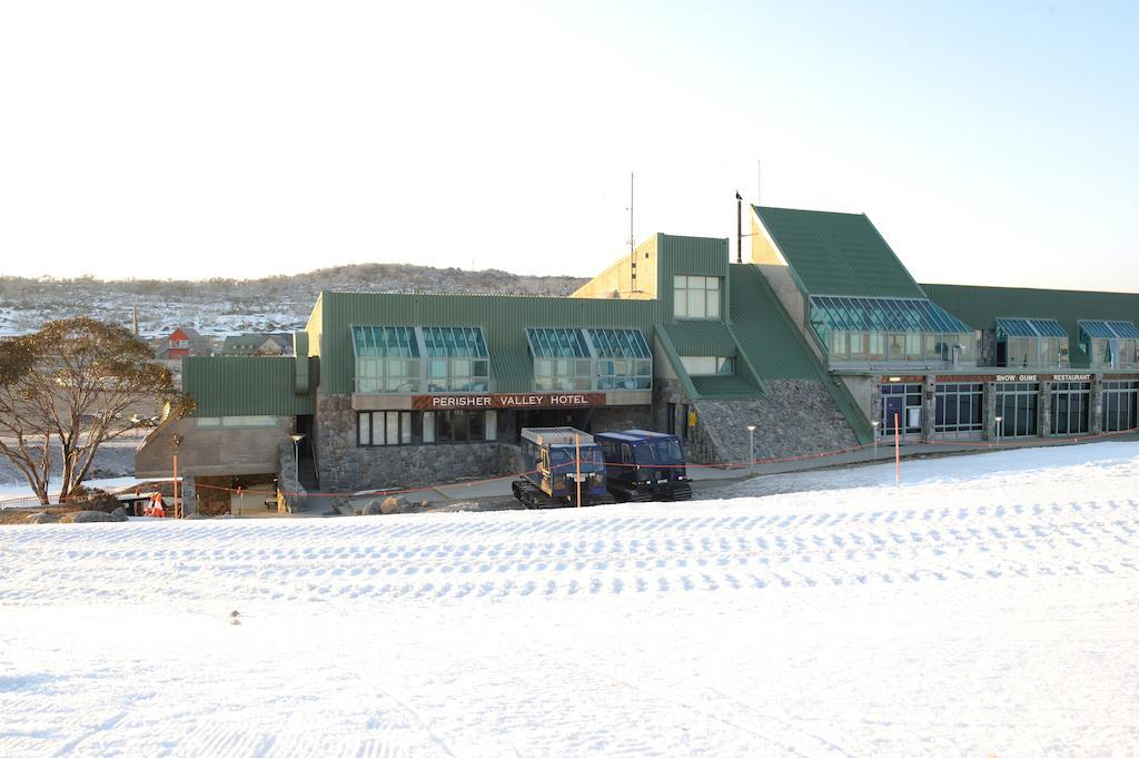 The Perisher Valley Hotel Eksteriør billede