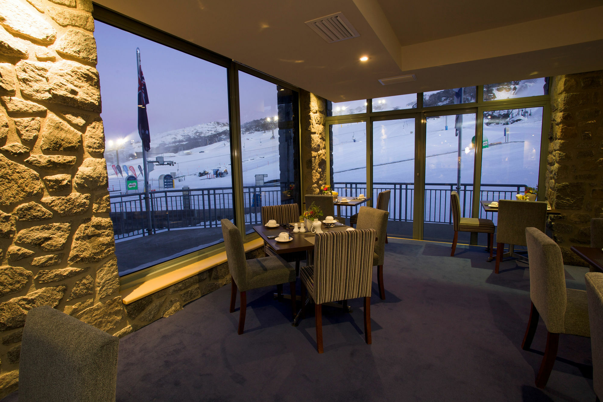 The Perisher Valley Hotel Eksteriør billede